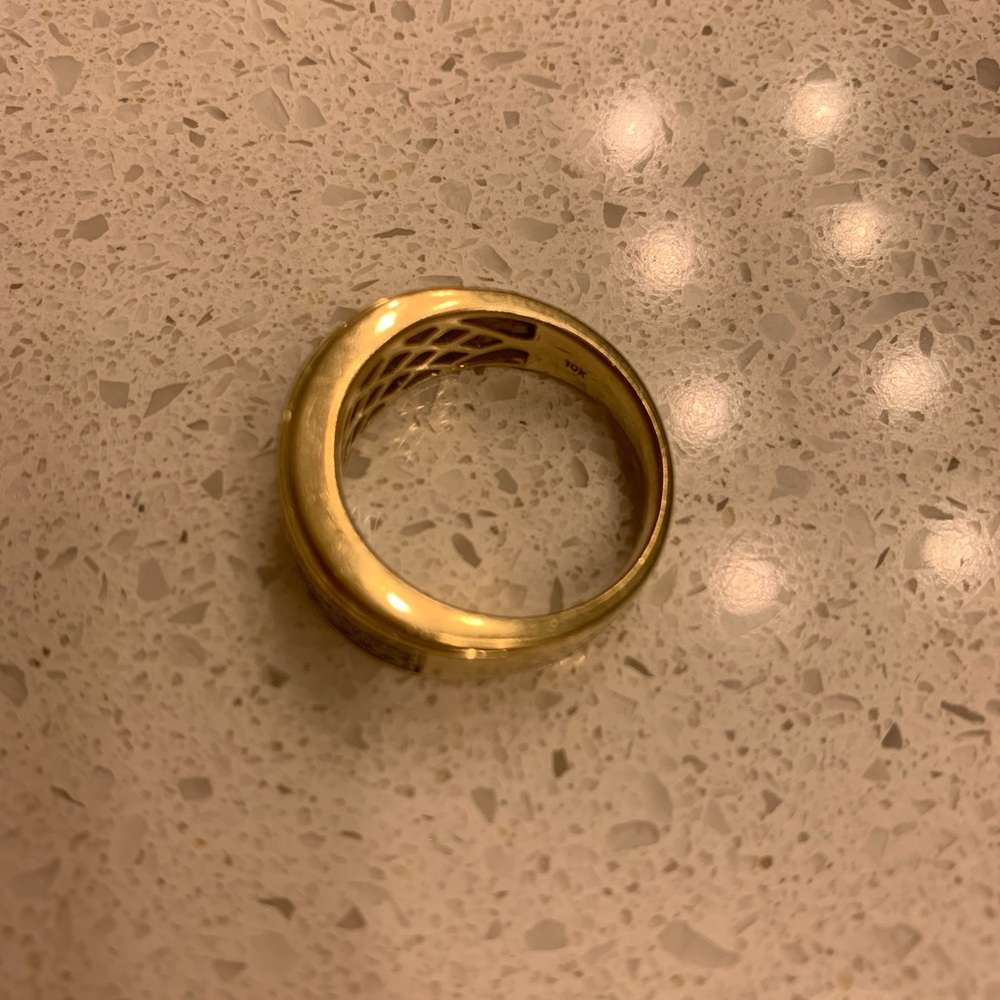 Men’s Ring - Picture 2 of 3